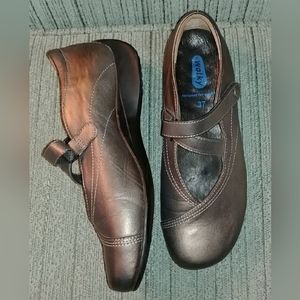 Wolky Passion leather shoes
